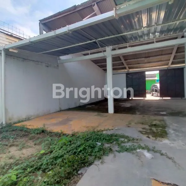 image GUDANG SEKALIGUS RUMAH STRATEGIS DI  GENUK (1)