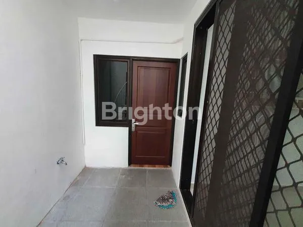 image RUMAH SIAP HUNI SEMI FURNISH 2 LANTAI DI TATAKA PURI BITUNG TANGERANG (5)