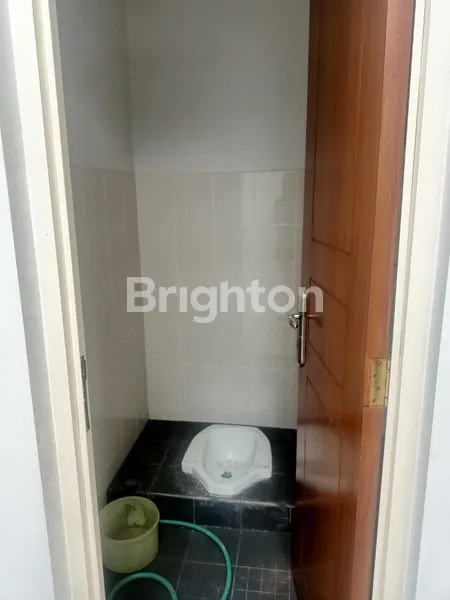 image RUMAH BARU MINIMALIS 2 LANTAI DI PENUMPING SOLO (4)