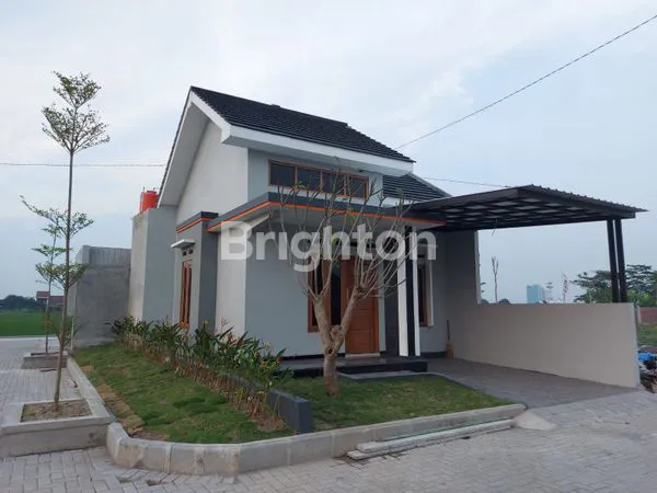 image PERUMAHAN DI SELATAN DR OEN SOLO BARU (1)