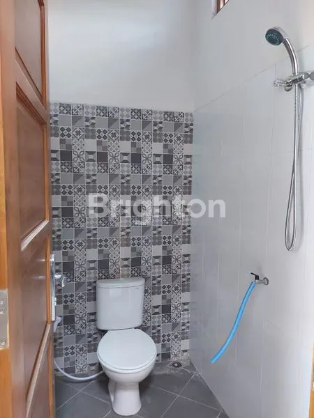 image PERUMAHAN DI SELATAN DR OEN SOLO BARU (3)