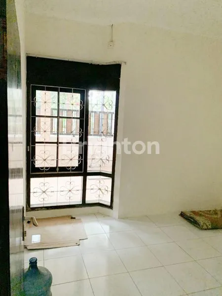 image PURI ANJASMORO RUMAH 2 LT SIAP HUNI (4)