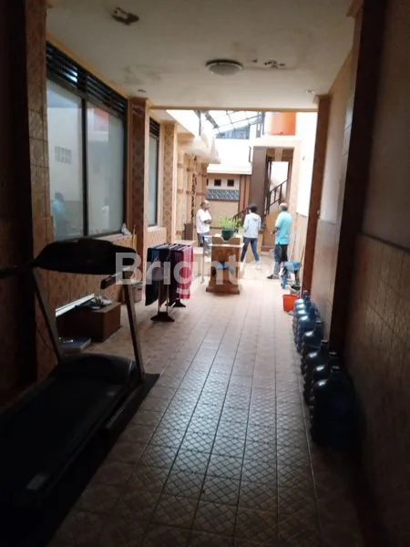 image RUMAH TINGGAL DI PUSAT KOTA (1)