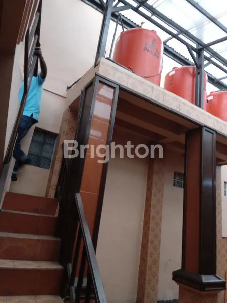 image RUMAH TINGGAL DI PUSAT KOTA (7)