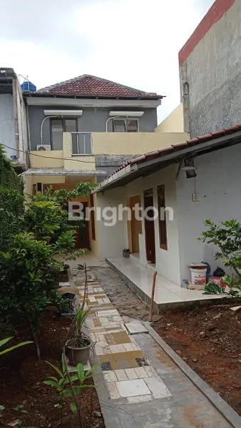 image HUNIAN CANTIK 2 LANTAI TERAWAT SIAP HUNI (8)