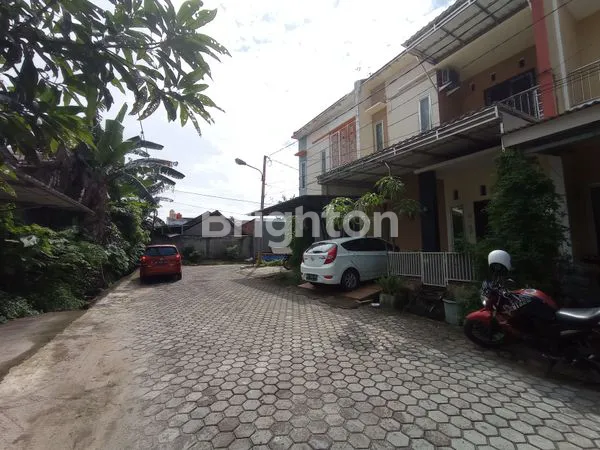 image RUMAH CANTIK UNIK  (8)