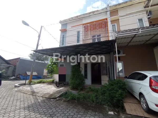 image RUMAH CANTIK UNIK  (6)