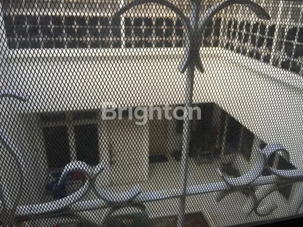 image RUMAH DI PINGGIR TOLL BEKASI (4)