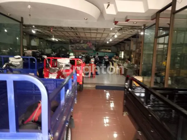 image TEMPAT USAHA LUAS STRATEGIS KEDIRI (2)