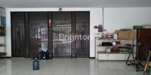 image TEMPAT USAHA LUAS STRATEGIS KEDIRI (4)