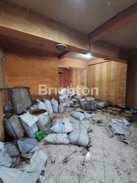 image RUKO 3 LT DI JL RAYA DHARMAHUSADA SURABAYA (3)