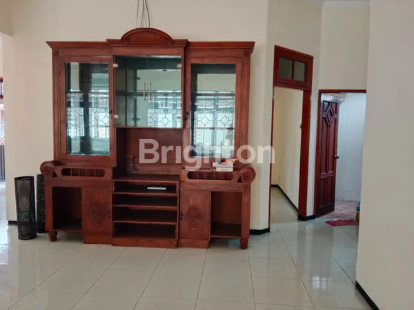 image RUMAH MEWAH SATELIT SIAP HUNI (6)