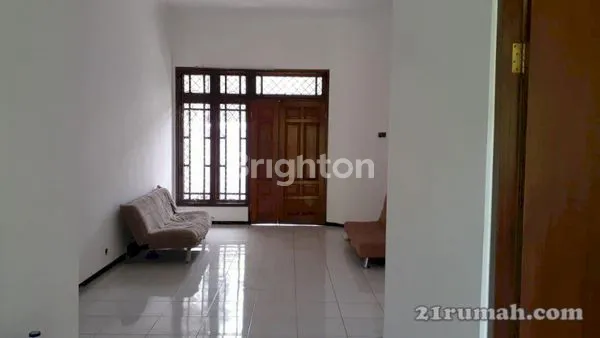 image RUMAH MEWAH SURABAYA BARAT SIAP HUNI (7)