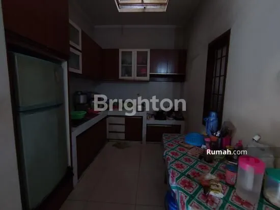 image RUMAH TINGGAL DI PUSAT KOTA (5)