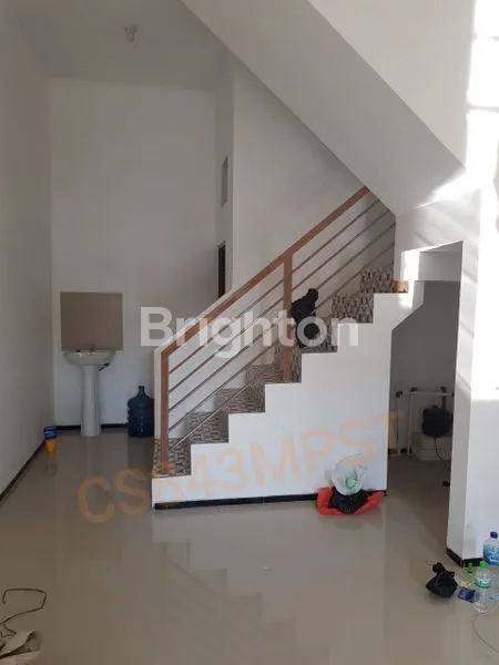 image RUKO 1M AN RAYA SEMAMPIR GRESS 2 LANTAI (4)