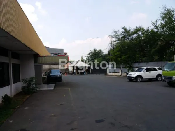image GUDANG LUAS DI TB SIMATUPANG, PASAR REBO, JAKARTA TIMUR (3)