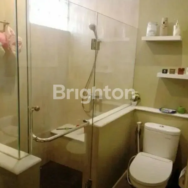 image DIJUAL RUMAH DAN KANTOR DIMANYAR.STRATEGIS  TENGAH KOTA (4)