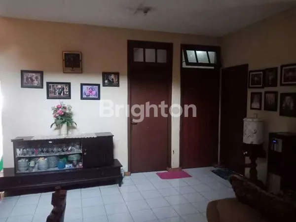 image RUMAH GRIYA KEBRAON BARAT (6)