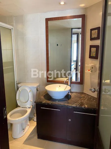 image APARTEMEN TAMAN ANGGREK DI S PARMAN, BEST VIEW POOL&CITY, FULL FURNISHED (6)