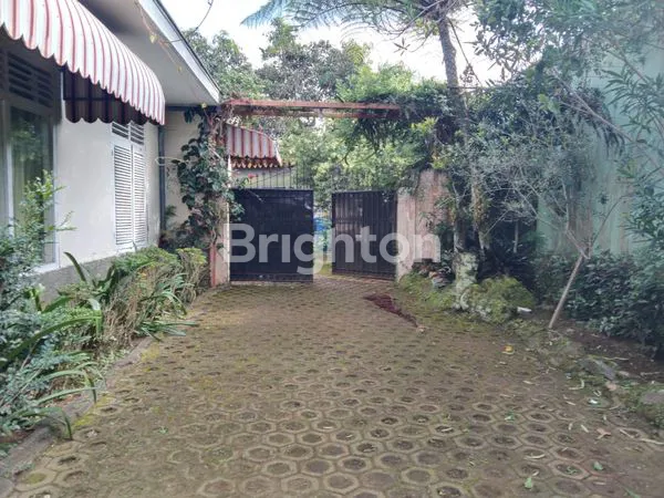 image RUMAH LUAS DI NOL JALAN PUSAT KOTA BATU  (2)