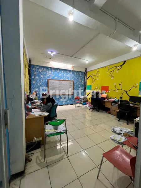 image UNTUK YANG SERIUS HARGA 4,5 M ( PROSES SHM )  SKARANG  JADI 3,5 M - RUKO 3 LANTAI TRITAN POINT - CIPADUNG - ADA  BANGUNAN TAMBAHAN 150 M2  KOMPLEK BISNIS - WAREHOUSE PENGEMBANGAN AKAN ADA MALL (4)