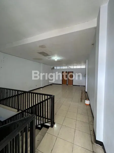 image UNTUK YANG SERIUS HARGA 4,5 M ( PROSES SHM )  SKARANG  JADI 3,5 M - RUKO 3 LANTAI TRITAN POINT - CIPADUNG - ADA  BANGUNAN TAMBAHAN 150 M2  KOMPLEK BISNIS - WAREHOUSE PENGEMBANGAN AKAN ADA MALL (8)