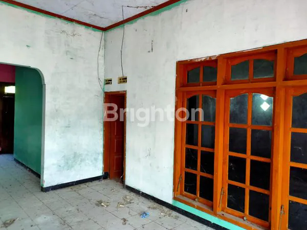 image RUMAH LAMA MADIUN KOTA, COCOK UNTUK INVESTASI (1)