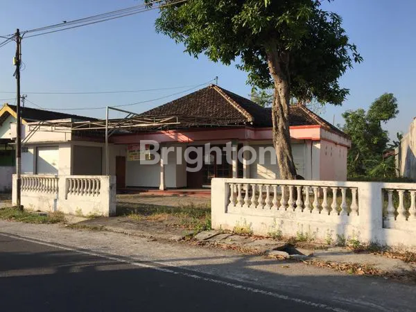 image RUMAH LAMA MADIUN KOTA, COCOK UNTUK INVESTASI (2)