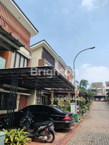 image HUNIAN MEWAH CANTIK  FULL FURNISHED (8)