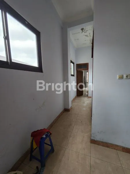 image RUKO 2.5 LANTAI STRATEGIS DI JL. MERDEKA (3)