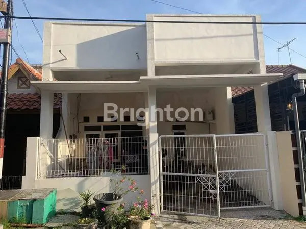 image  RUMAH STRATEGIS BABATAN PRATAMA (1)