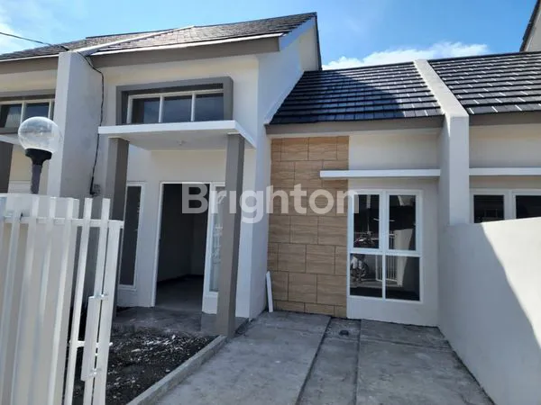 image ALANA CEMANDI TAHAP 2 , POSISI DEKAT PINTU MASUK RUMAH BAGUS MURAH SIAP HUNI LOKASI STRATEGIS (2)