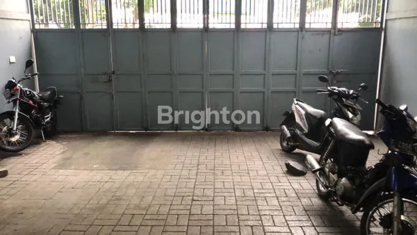 image RUMAH STRATEGIS 2 LANTAI DI PUSAT KOTA BOGOR (6)