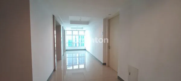 image APARTEMEN PAKUWON FULL FURNISHED MEWAH (2)