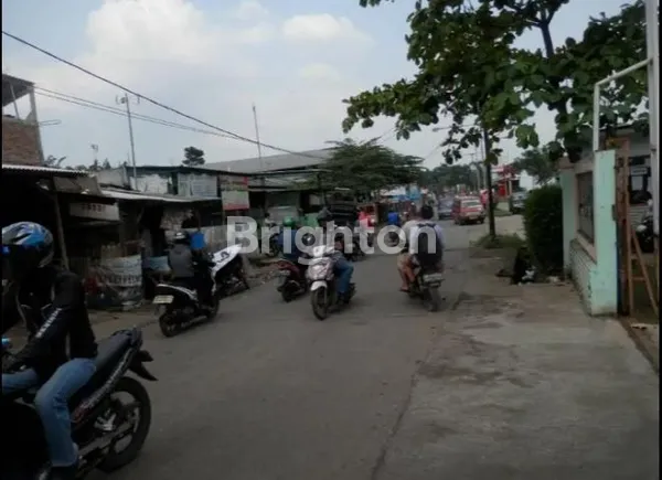 image RUKO 2 LANTAI PINGGIR JALAN RAYA DI BEKASI TIMUR (3)