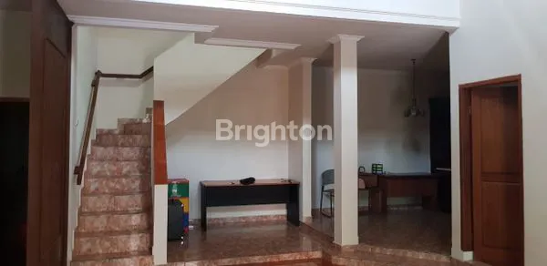 image RUMAH CANTIK 2 LANTAI DI TENGAH KOTA BOGOR (4)