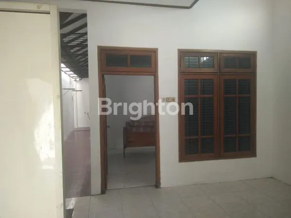 image RUMAH SONO INDAH SUKOMANUNGGAL (4)