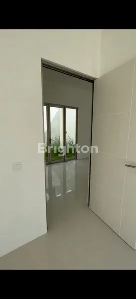 image GREEN LAND PERUMAHAN BARU GRES. RUMAH TIPE WISTERIA ROW JALAN BESAR (1)