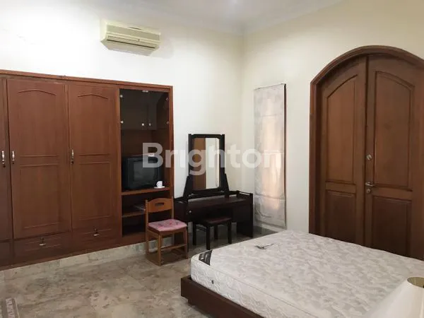 image RUMAH MEWAH HOOK FULLY FURNISHED  DI DENPASAR TINGGAL TARIK KOPER! (5)