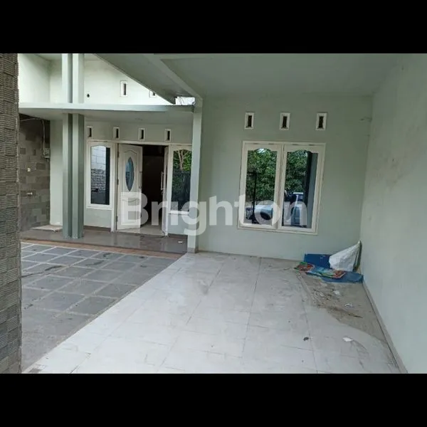 image RUMAH PERUM PURI KRATON REGENCY PASURUAN (1)