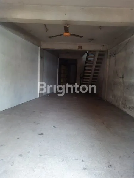 image RUKO MURAH 3 LANTAI DI KH. MAS MANSYUR,  PUSAT CBD SURABAYA (5)