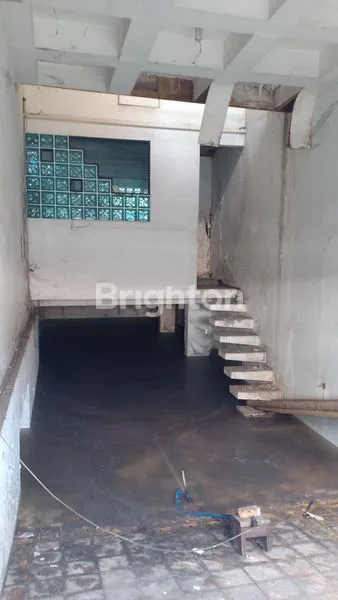 image RUMAH SUNRISE GARDEN, UNIK, BANGUNAN 2 LANTAI (2)