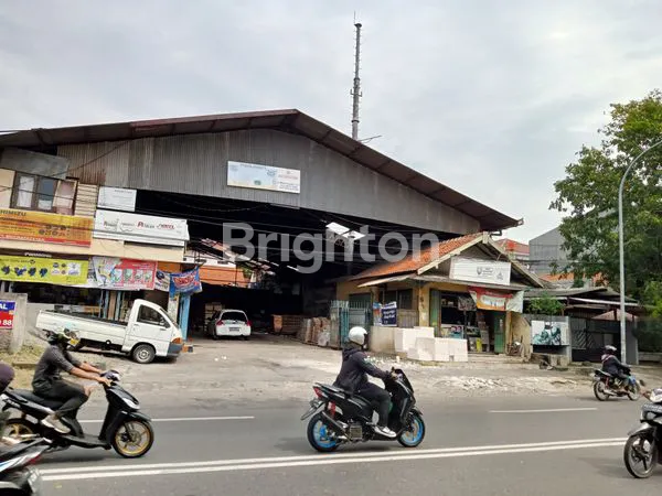 DIJUAL GUDANG BUEKS TOKO BANGUNAN DI JALAN TENTARA PELAJAR