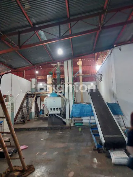 image GUDANG DAN TANAH DI JL MANUNGGAL TUBAN (3)