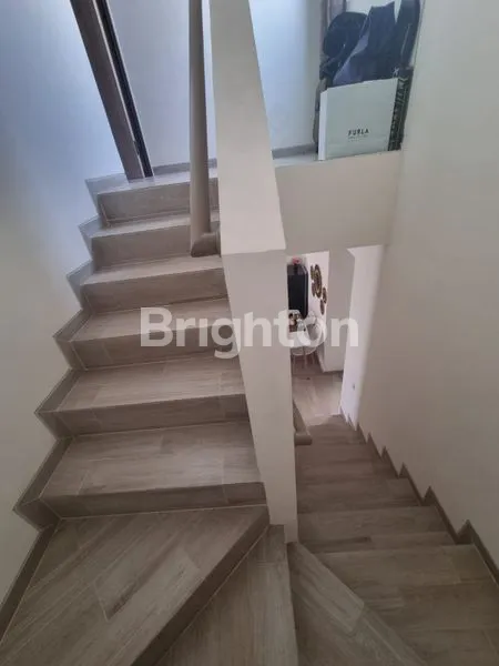 image RUMAH 2 LT DI THE JUANDA SIDOARJO FULL FURNISH (5)