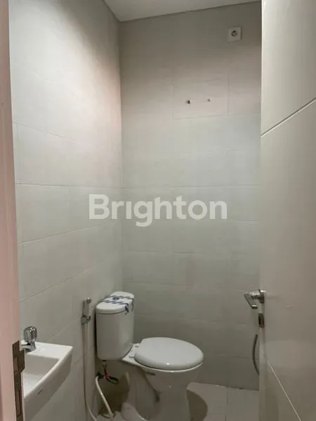 image RMH BARU 2 LANTAI NORTHWEST LAKE (5)