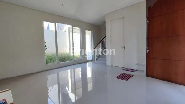 image RUMAH MINIMALIS 2 LANTAI BARU GRESS DI CITRALAND DEKAT GRAHA NATURA, UC DAN GRAND PAKUWON (2)