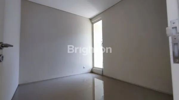 image RUMAH MINIMALIS 2 LANTAI BARU GRESS DI CITRALAND DEKAT GRAHA NATURA, UC DAN GRAND PAKUWON (3)