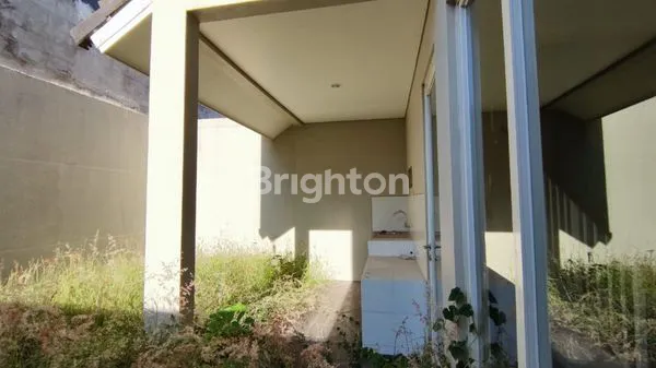 image RUMAH MINIMALIS 2 LANTAI BARU GRESS DI CITRALAND DEKAT GRAHA NATURA, UC DAN GRAND PAKUWON (8)