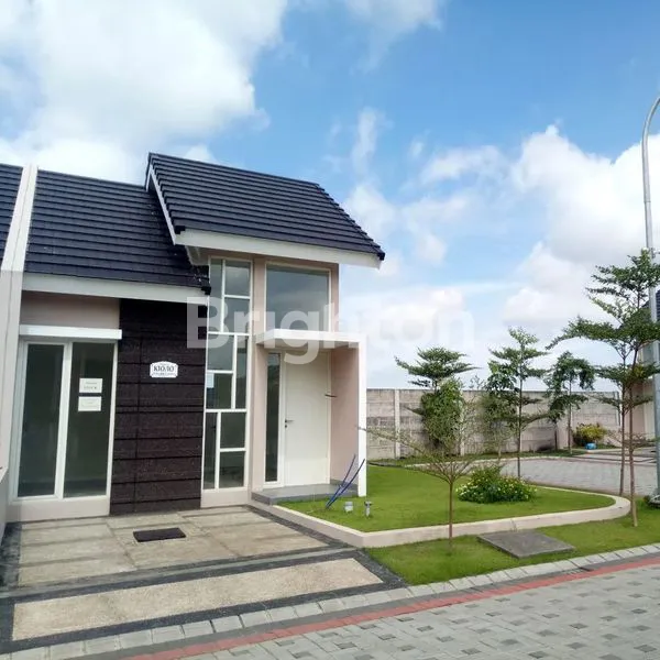 image RUMAH BUTUH CEPAT LAKU 1 LANTAI SIAP HUNI DI BARAT SURABAYA (1)